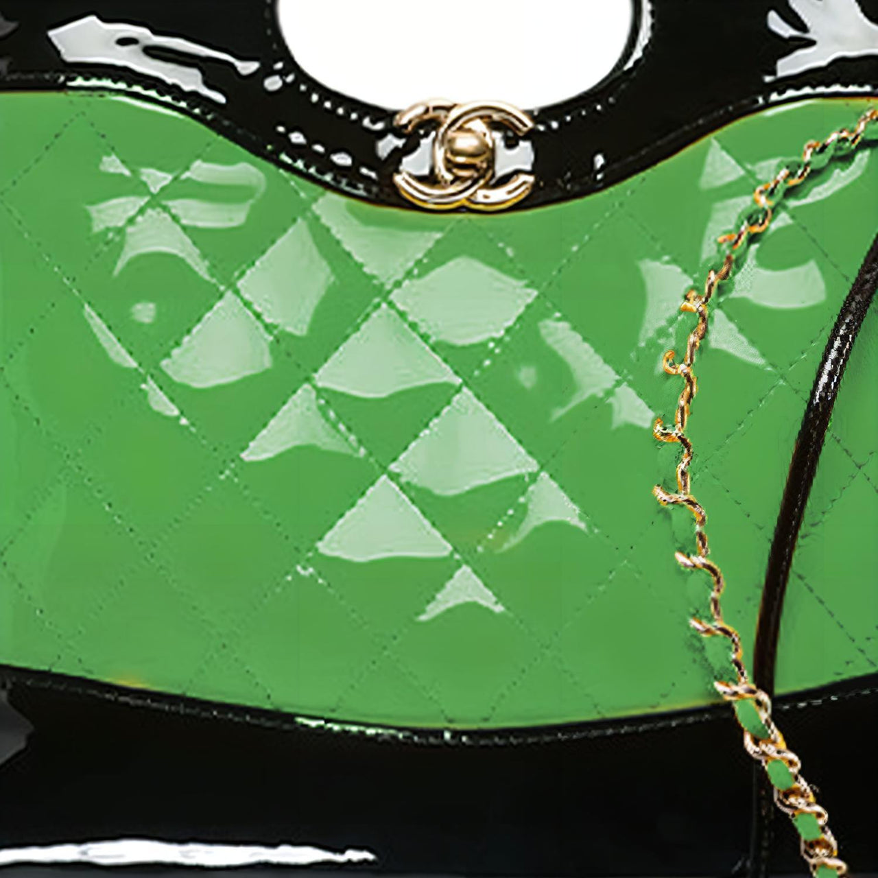 CHANEL Calfskin Patent Leather Shoulder Bag Crossbody Bag Handbag Mini Women's Green/Black