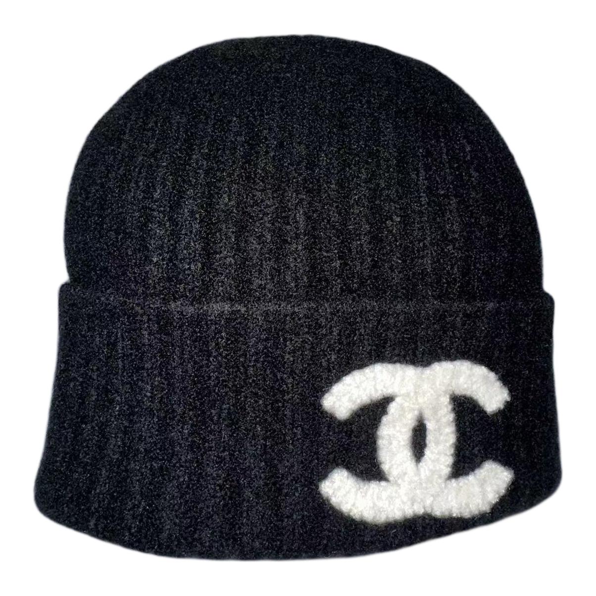 CHANEL Beanies Unisex