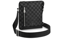 LOUIS VUITTON Discovery Cow Leather Backpack Messenger Bag Shoulder Bag Small Size Men's Black