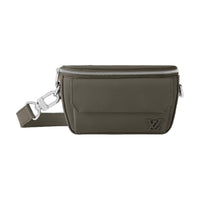 LOUIS VUITTON PILOT Grain Cow Leather Wallet Men's Khaki