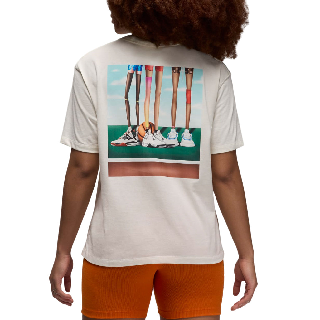 (WMNS) Air Jordan Artist Series by Darien Birks T-shirt Asia Sizing 'Sail' HF5479-133