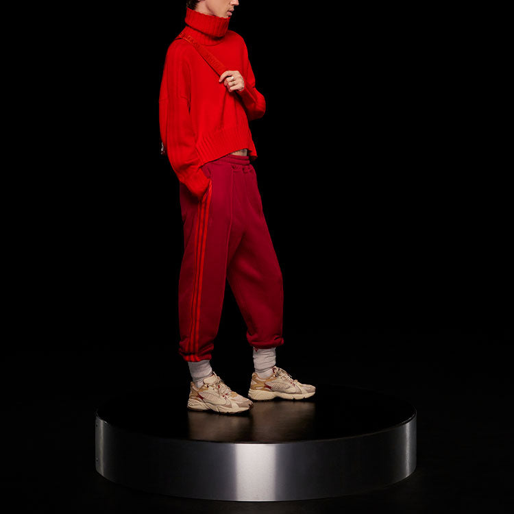 adidas IVY PARK Crossover Sweat Pant Side Stripe Drawstring Sports Long Pants Couple Style Red HI1959