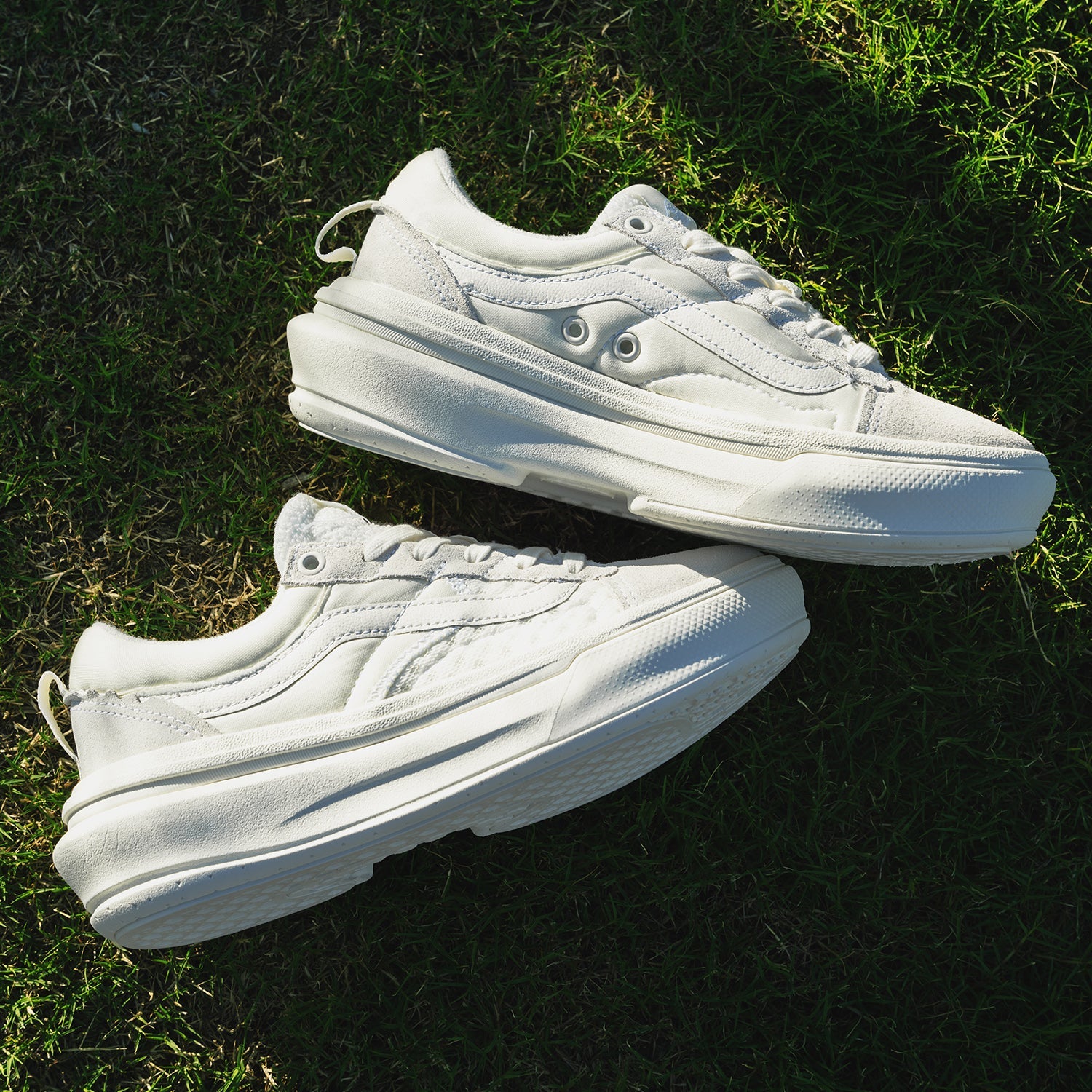 81312Vans Old Skool Overt Plus CC VN0A4BVLQC5