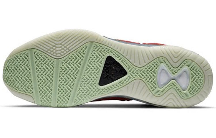 Nike LeBron 18 EP & Lebron 8 QS 'Green Red' DB7644-002(S-BOX)