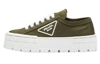 PRADA Low Top Stylish Skateboarding Shoes Women's Green