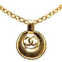 CHANEL 1993 Plated Cc Round Pendant Costume Necklace