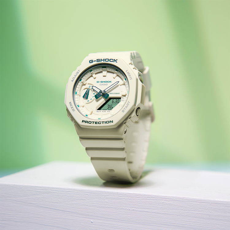 CASIO G-Shock Analog-Digital 'White' GMA-S2100GA-7APR