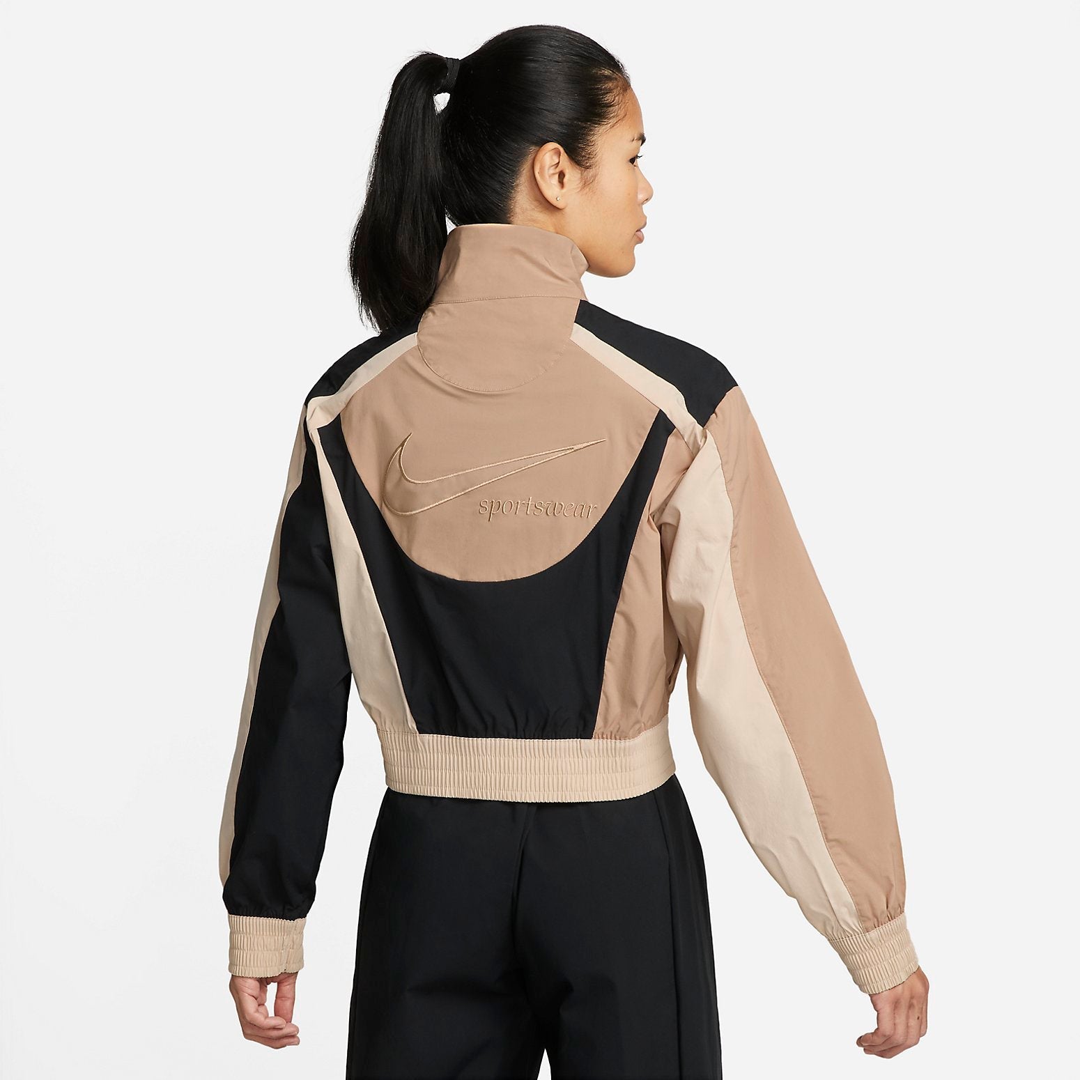 (WMNS) Nike Sportswear Collection Woven Jacket 'Beige Black' DV8308-200