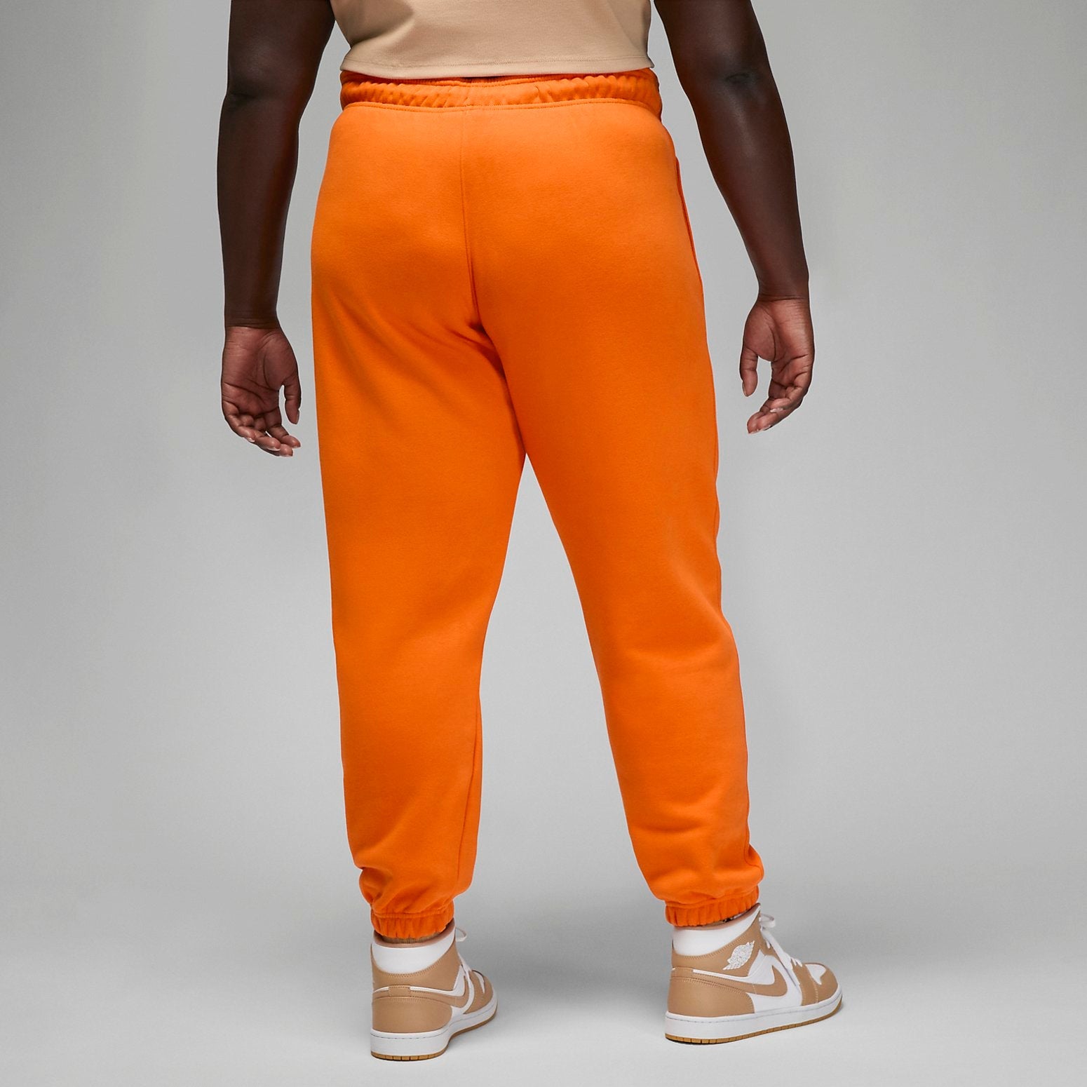 (WMNS) Air Jordan Brooklyn Sweatpants 'Orange' DQ4480-847