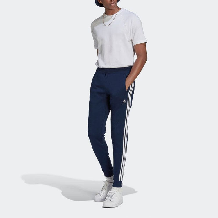 adidas originals Logo HZ7105
