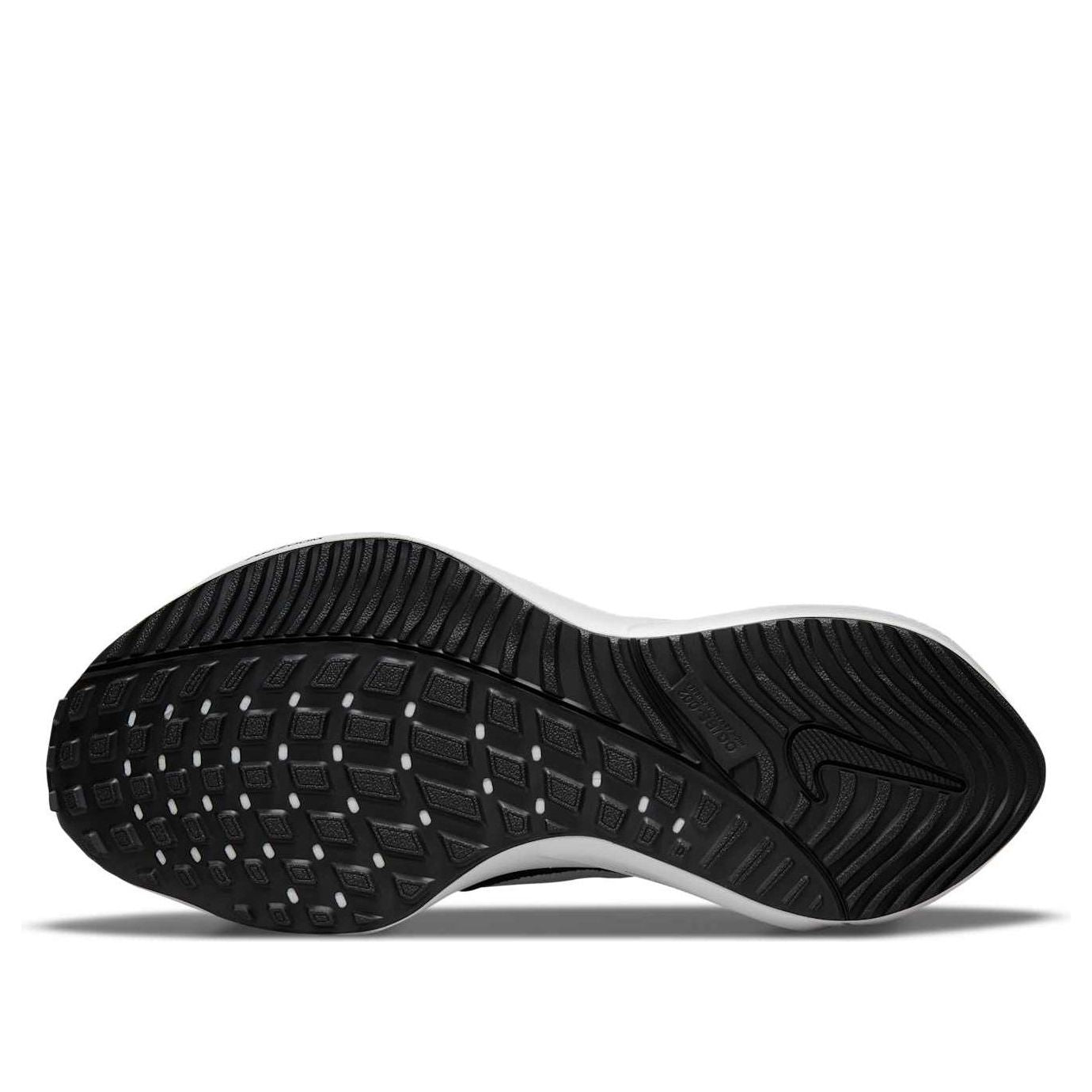 Nike Air Zoom Vomero 16 Extra Wide 'Black White' DA7695-001