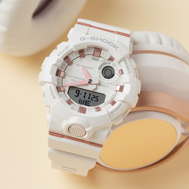 CASIO G-Shock Analog-Digital 'White' GMA-B800-7A