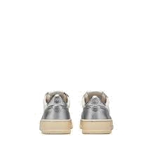(WMNS) AUTRY Medalist Low Top Bicolor 'White Silver' AULW-WB18