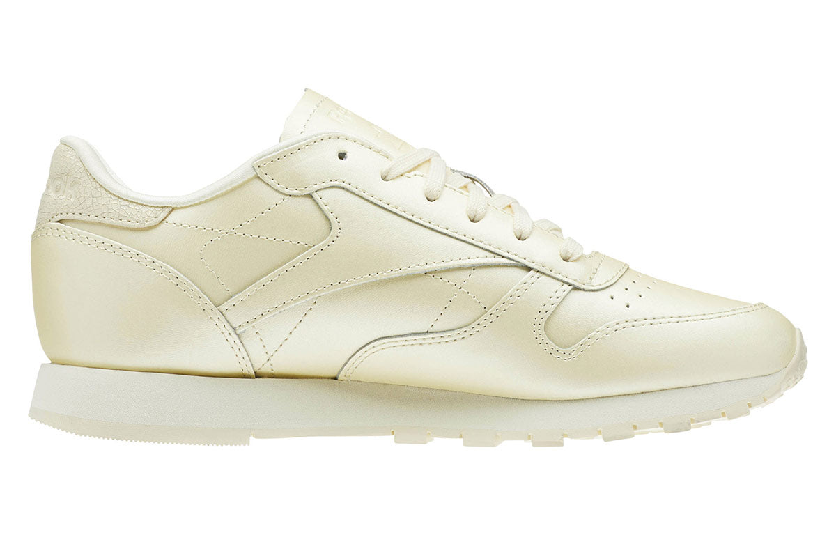 (WMNS) Reebok Classic Leather 'Cream White' CN5469