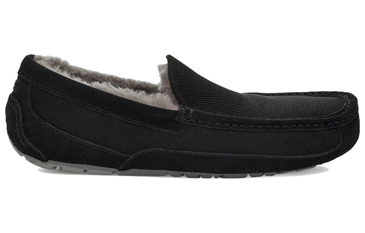 UGG Ascot Corduroy 'Black' 1112437-BLK