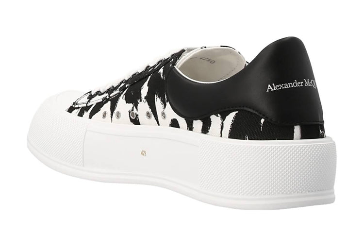 Alexander McQueen Graffiti Printed Low-Top Sneakers 'Black White' 705199W4TG79061