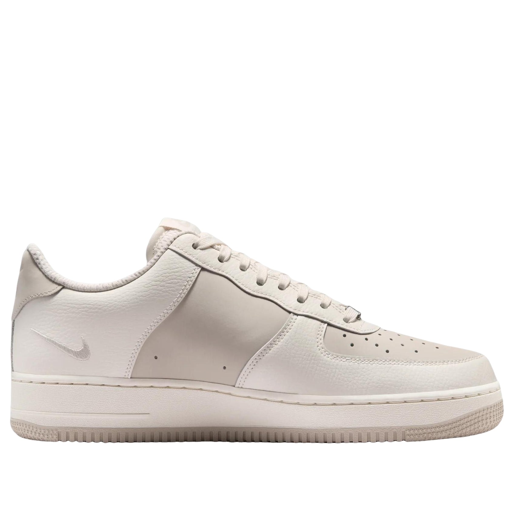 Nike Air Force 1 '07 LV8 'Sail Light Bone' IR1475-133