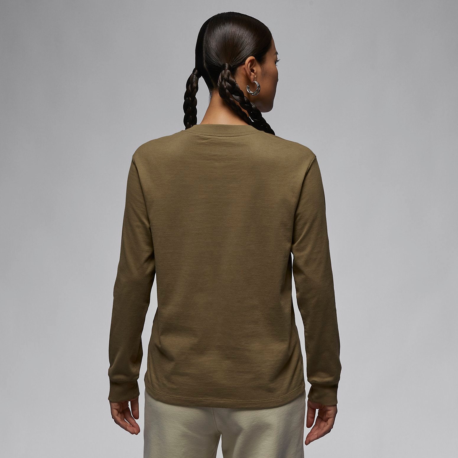 (WMNS) Air Jordan x Nike Long-Sleeve Graphic T-Shirt 'Olivegreen' FD7206-395