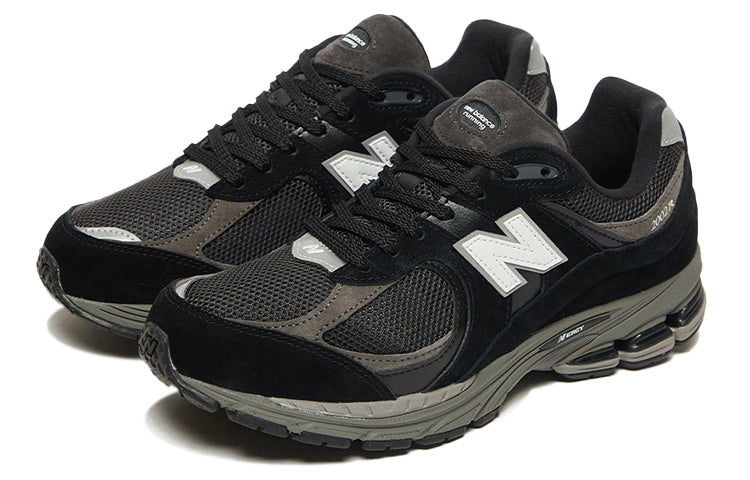 New Balance 2002R 'Black' M2002RR1