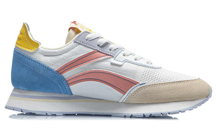 (WMNS) Li-Ning ChengFeng 'White Blue Pink' AGCR196-6