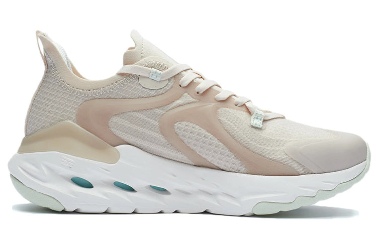 (WMNS) Li-Ning Eazgo 'White Cream' ARER020-3