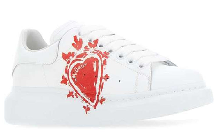 (WMNS) Alexander McQueen Leather Heart Logo Lace Up Oversized Sneakers 'White Red' 667571WIAF49676