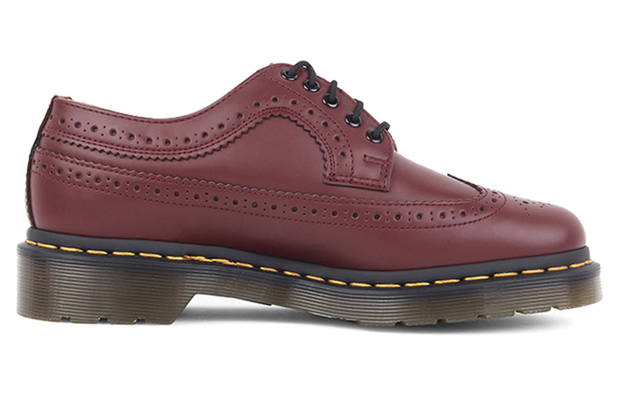 Dr. Martens 3989 Smooth Leather Brogue 'Cherry Red' 22210600