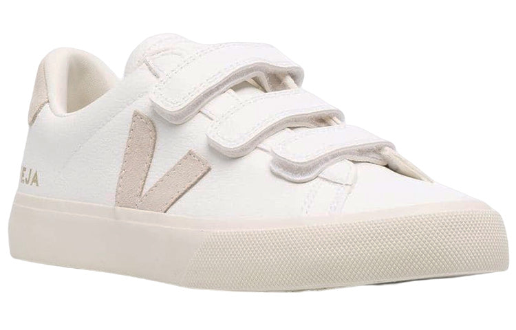 Veja Recife Chromefree Leather 'White Sable' RC0502335