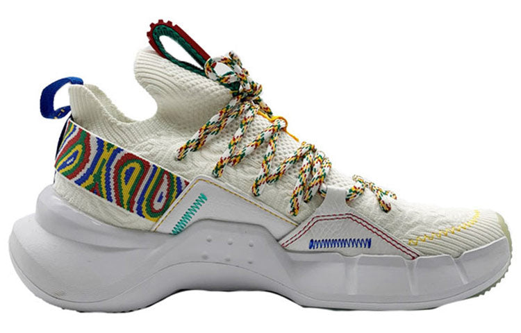 (WMNS) Li-Ning New York Fashion Week Essence 2.3 'White Grey' AGBP095-6