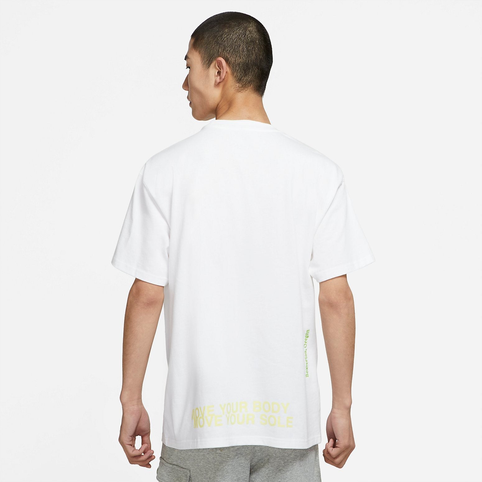 Nike WorldTour Logo T-Shirts 'White' DO2032-100