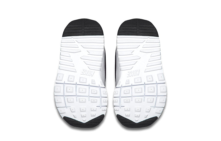(TD) Nike Air Max Tavas 'Black White' 844106-001