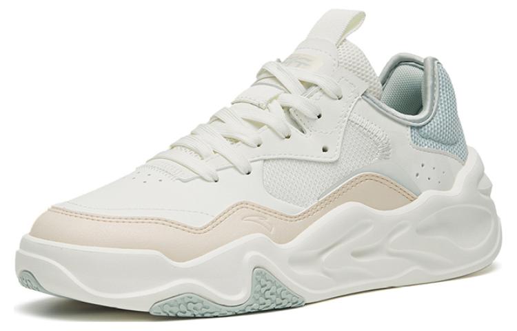 (WMNS) ANTA Low-Top 'White Blue Pink' 122248085-1