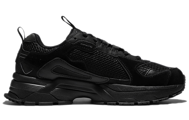 FILA Low-Top Mesh 'Triple Black' 1JM01679D_001