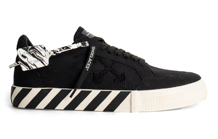Off-White Vulc Low 'Black' OMIA085E20FAB0011010
