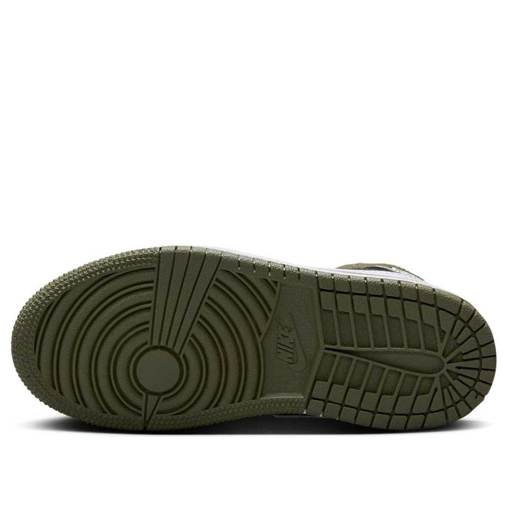 (PS) Air Jordan 1 Mid 'Medium Olive' DQ8424-092