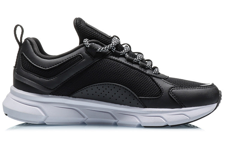 (WMNS) Li-Ning Light Weight Sport Shoes 'Black White' ARBQ036-3