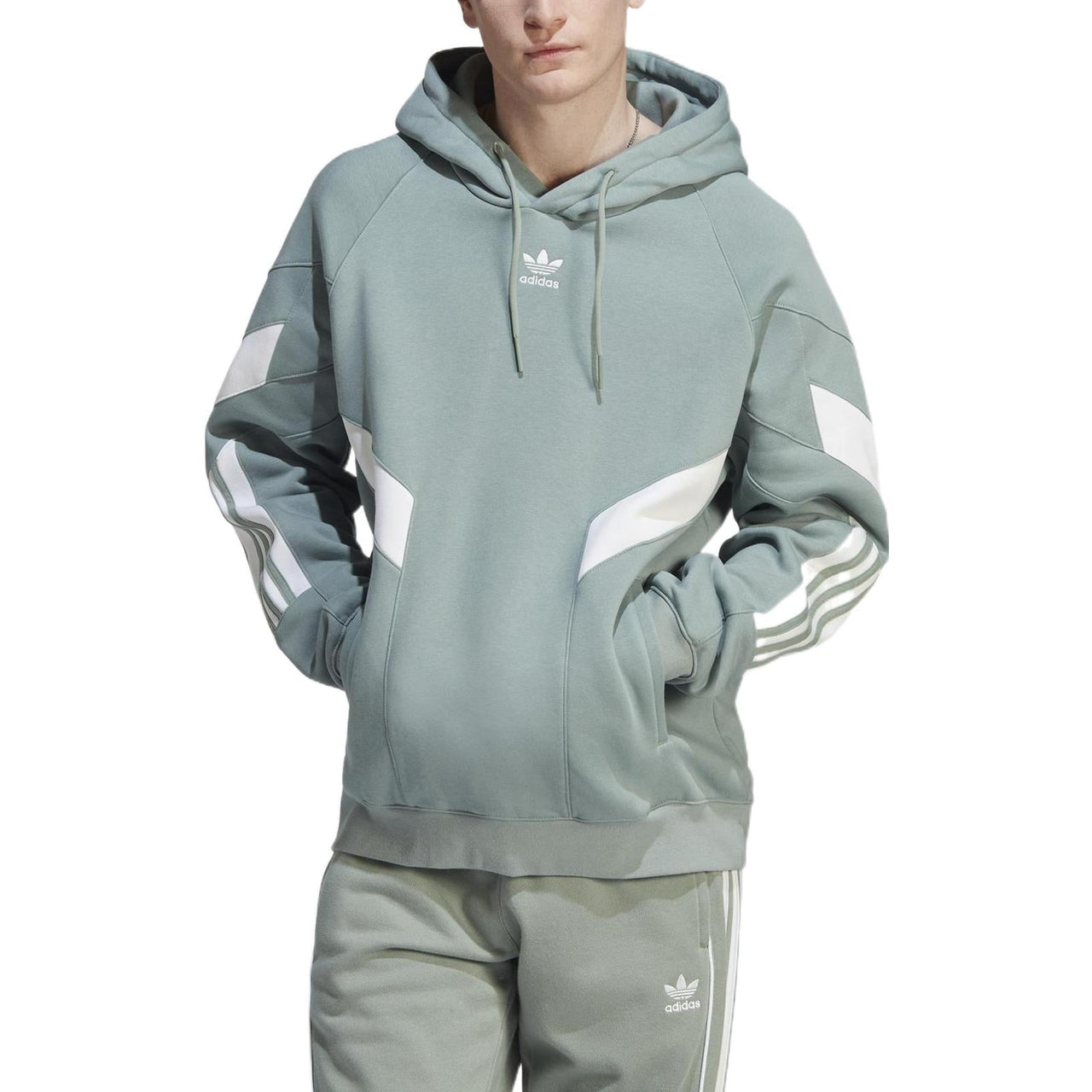 adidas originals Logo IB8700