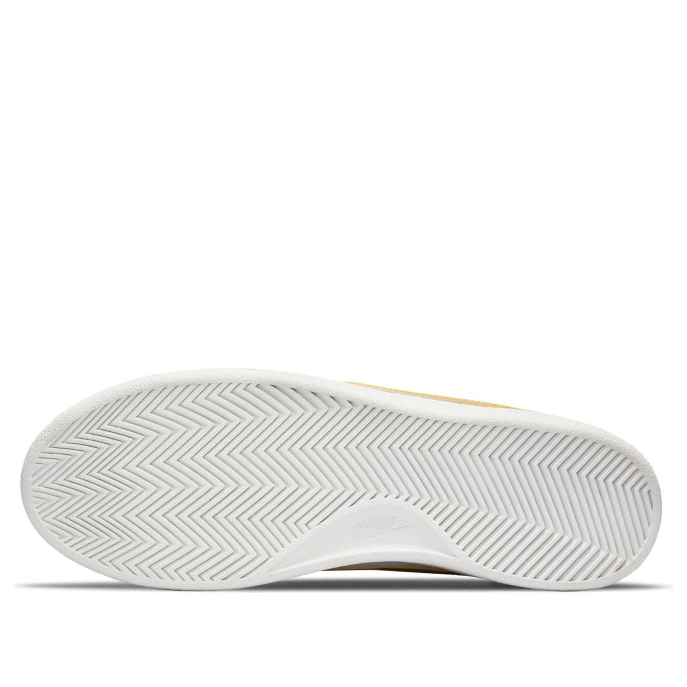(WMNS) Nike Court Royale 2 'White Saturn Gold' CU9038-107