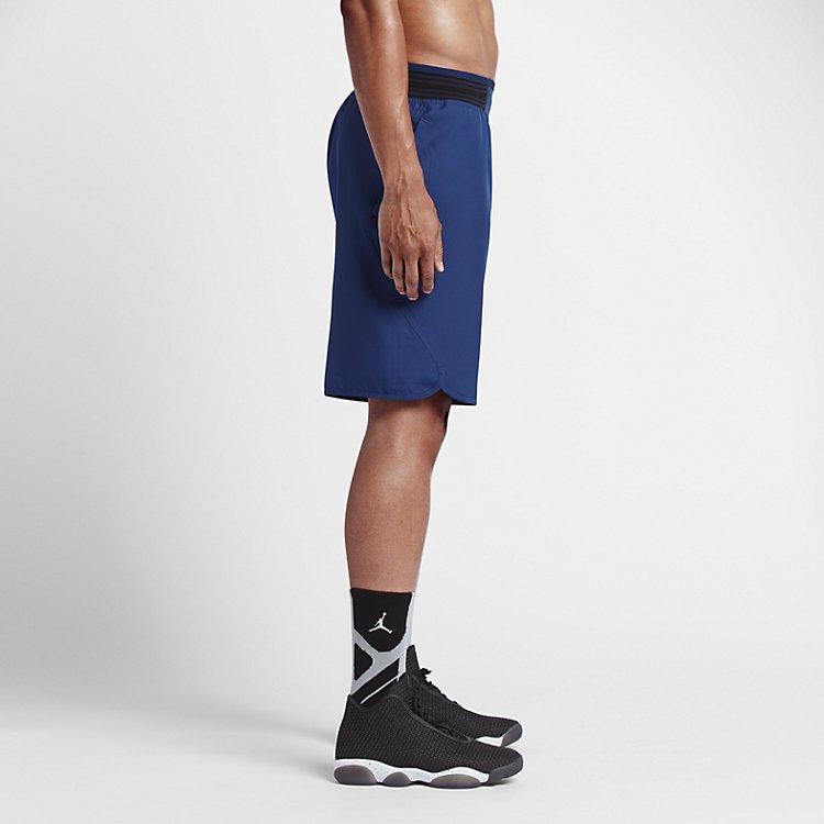 Nike Mens short 821917-455