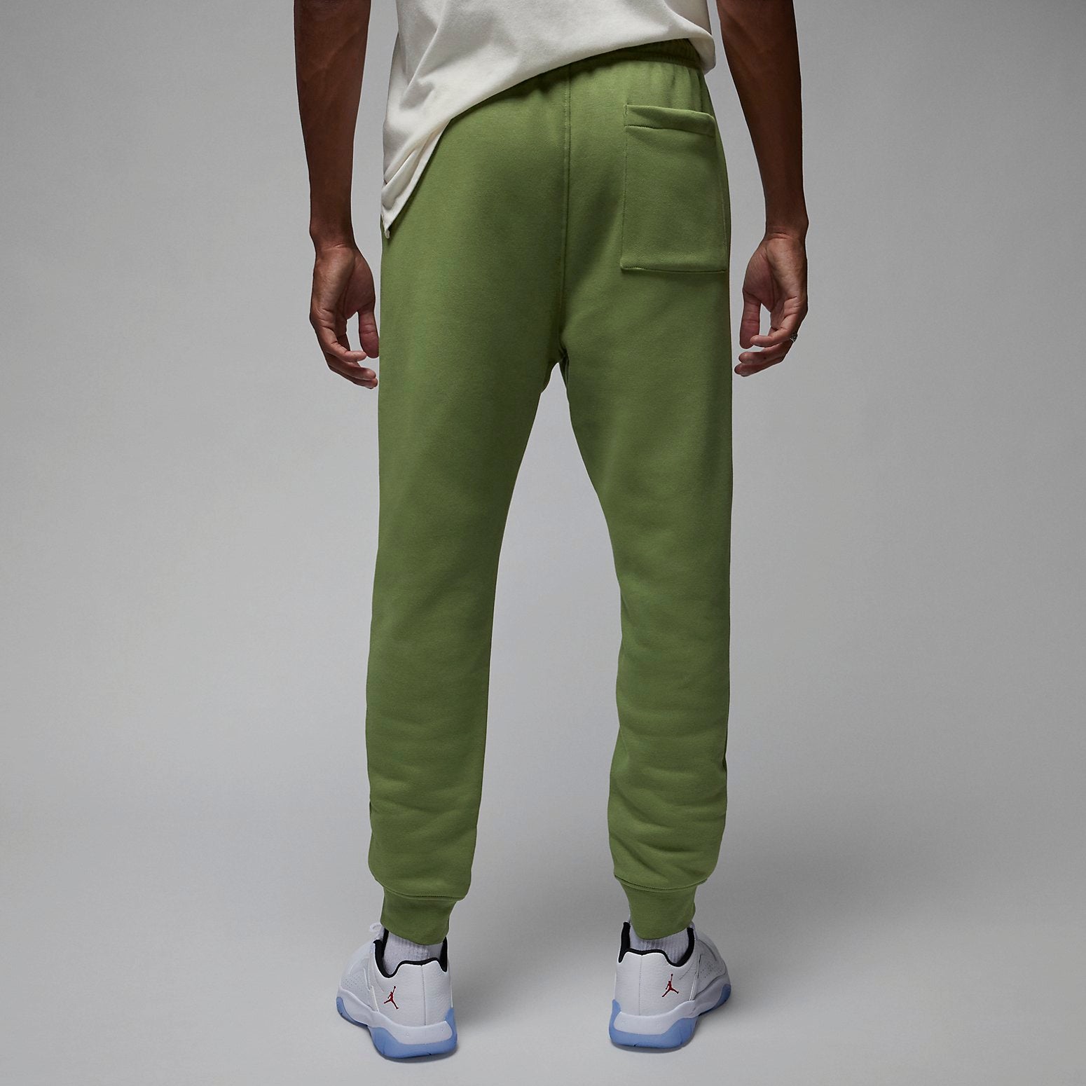 Air Jordan Essentials Fleece Trousers 'Green' FJ7779-340