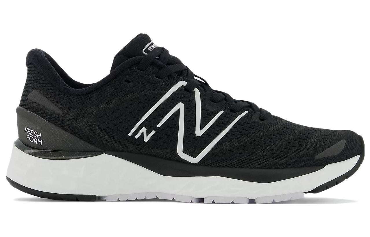 (WMNS) New Balance Solv v4 'Black White' WSOLVBW4