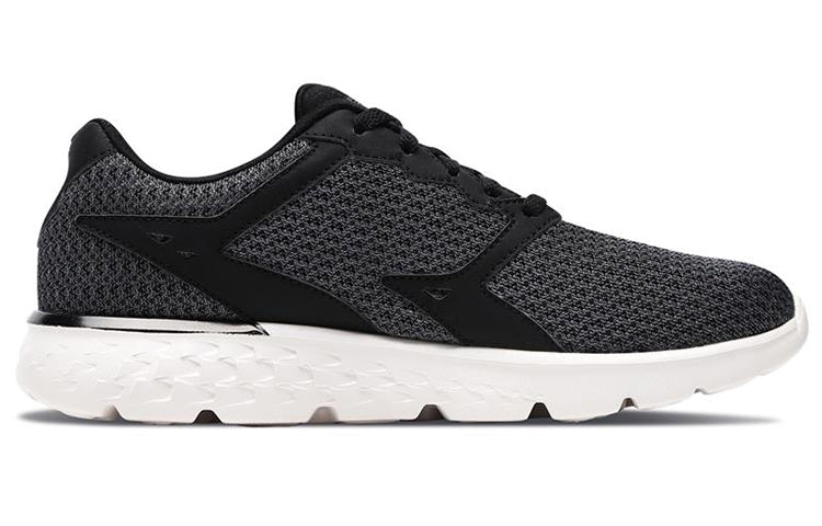 (WMNS) Skechers Go Run 400 Low-Top Black/White 15293-BKW