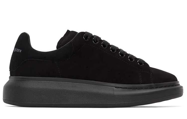 Alexander McQueen Oversized Sneaker 'Triple Black' 553761WHV671000