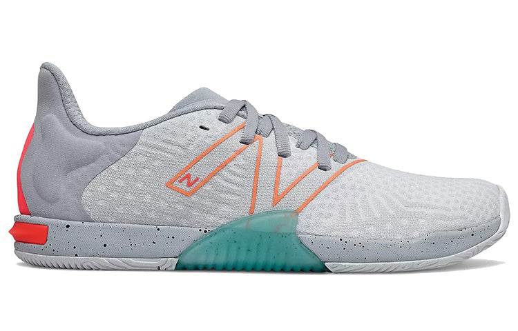 (WMNS) New Balance Minimus TR White Arctic Fox WXMTRLW1