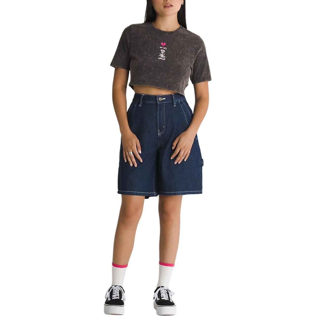 (WMNS) Vans Heartbreaker Crew Crop T-Shirt 'Washed Black' VN000GJZBLK