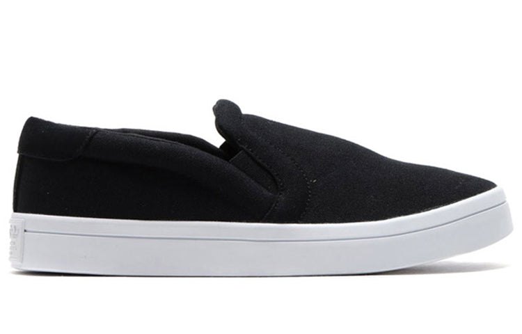 (WMNS) adidas originals Courtvantage Slip On Black/White S75171