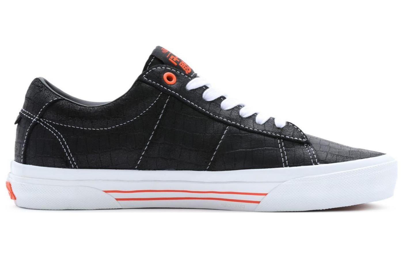 Vans Skate Sid VCU z Sci-Fi Fantasy '90s Digital Tech' VN0005V5BLK
