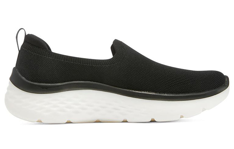 (WMNS) Skechers Go Walk Hyper Burst 'Black White' 124584-BKW