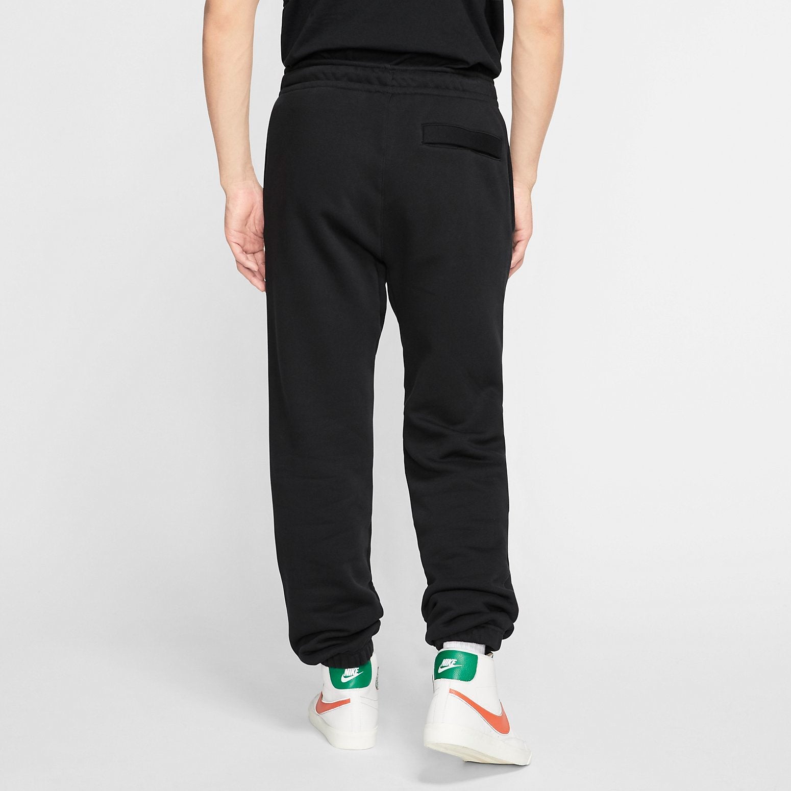 Nike X Stranger Things Sweat Pant 'Black Red' CQ3656-010