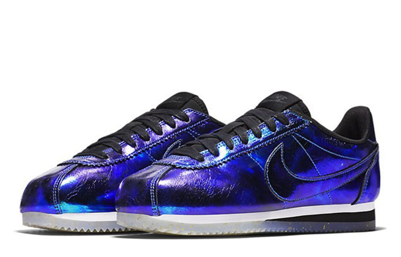 (WMNS) Nike Classic Cortez Leather SE 'Iridescent Soar' 902854-400